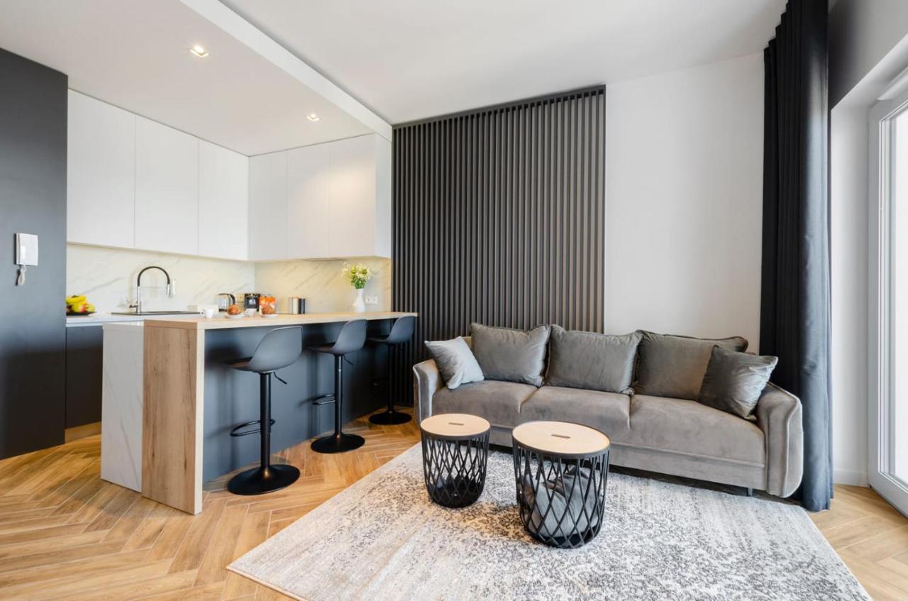 Sky Home- Sunset Penthouse -Neopolis, Centrum, Klimatyzacja, Parking Dostep Na Kod Лодз Екстериор снимка