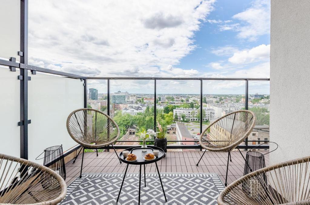 Sky Home- Sunset Penthouse -Neopolis, Centrum, Klimatyzacja, Parking Dostep Na Kod Лодз Екстериор снимка